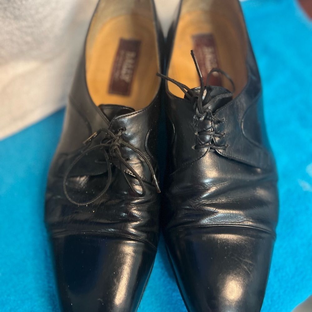 BALLY ITALIAN BLACK LACE UP
OXFORDS, SIZE 91/2 9.5 classic vintage